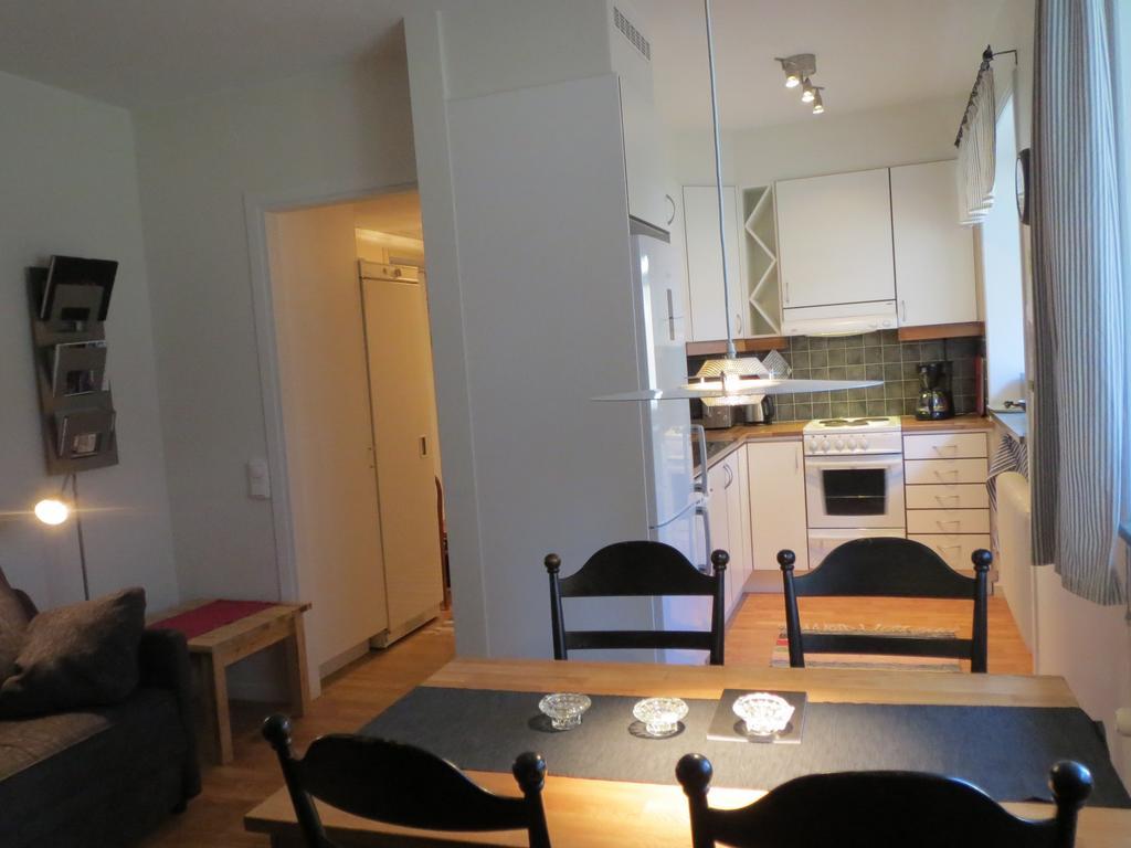 Areguiderna - Bubblans Laegenheter Are Torg Apartment Ruang foto